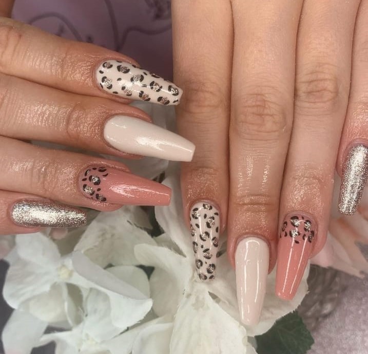 White & Nude Leopard Mix