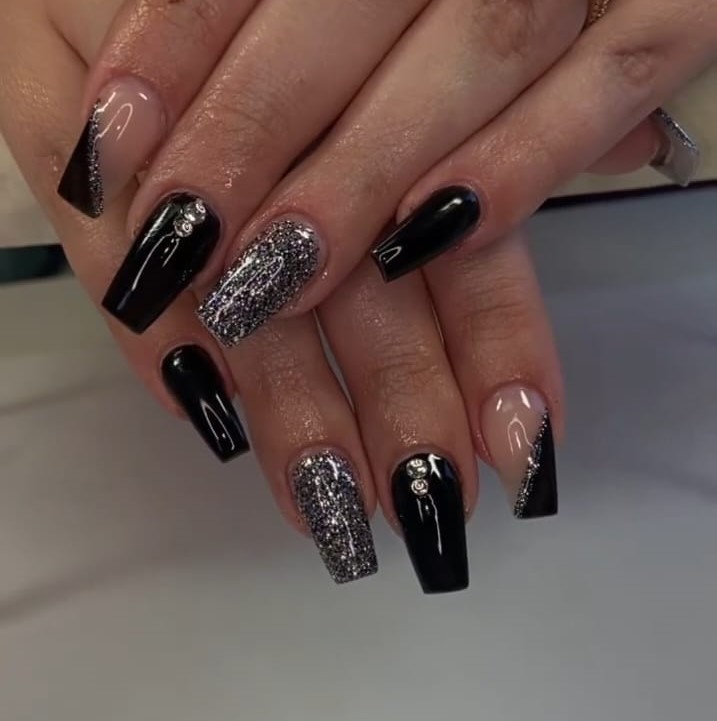 Midnight Sparkle Nails With Silver and Black