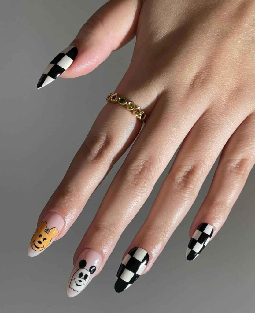 Checkered Mickey’s Spooky Night Nails