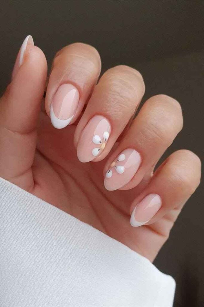 White Flower Duo Nails