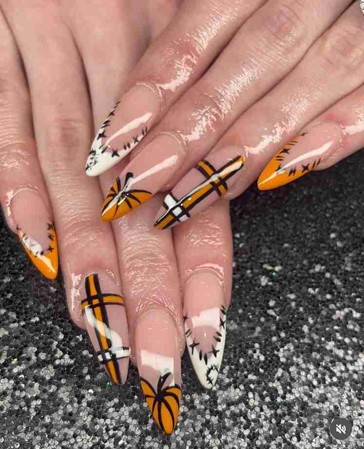 Autumn Plaid pumpkin Halloween nails