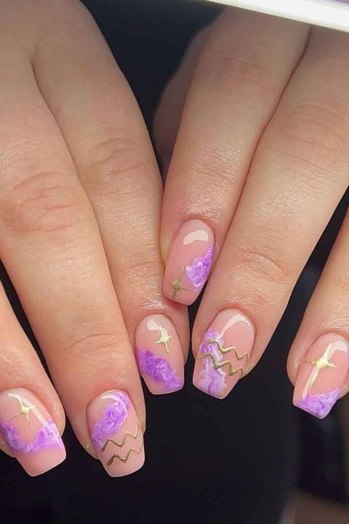 Lavender Marble Walls with Gold Borders nails