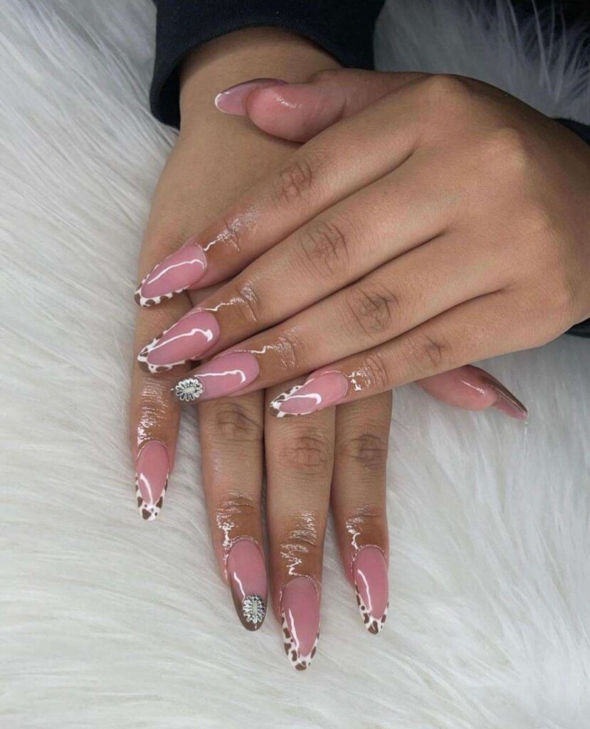 Silver-Tipped Cowgirl Nails Designs